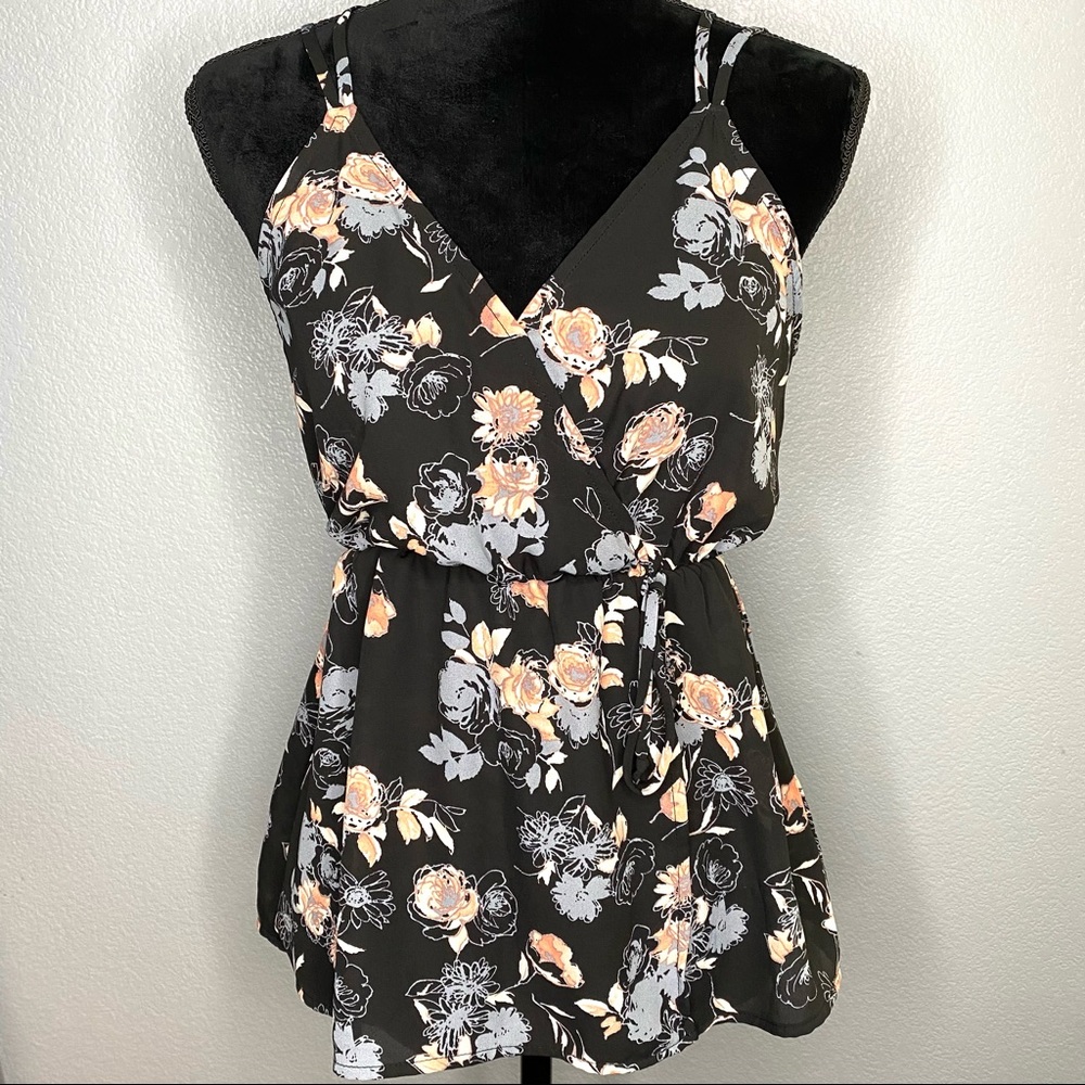 Lily White Floral Cami Spaghetti Strap Top Sz S